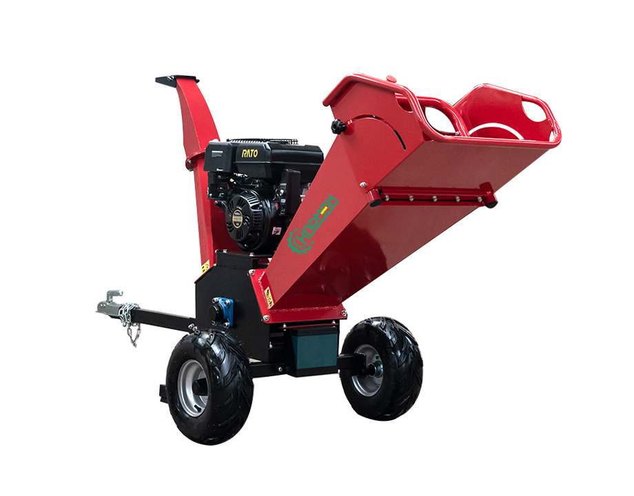 tree wood chipper