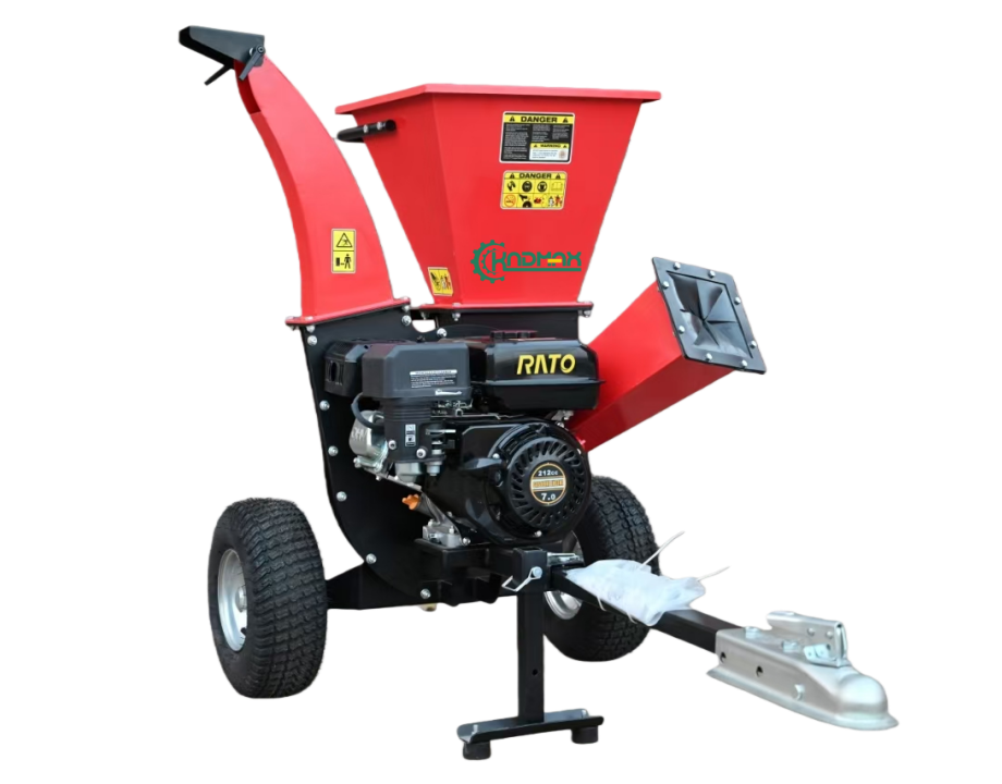 CS703 wood chipper
